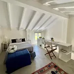 Casina Fiore - 34601 דירה